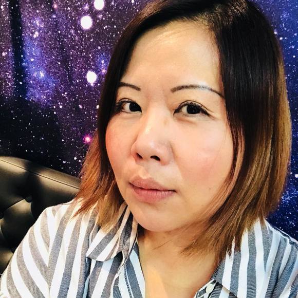 Meet your Posher, Rebecca - Picture 1 of 1